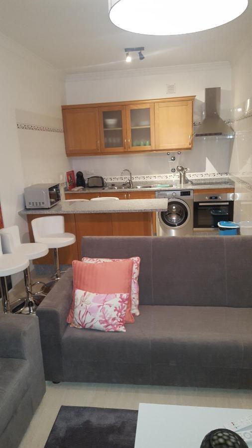 Apartamento Luminoso Urb. Quinta Das Palmeiras Porches  Ngoại thất bức ảnh